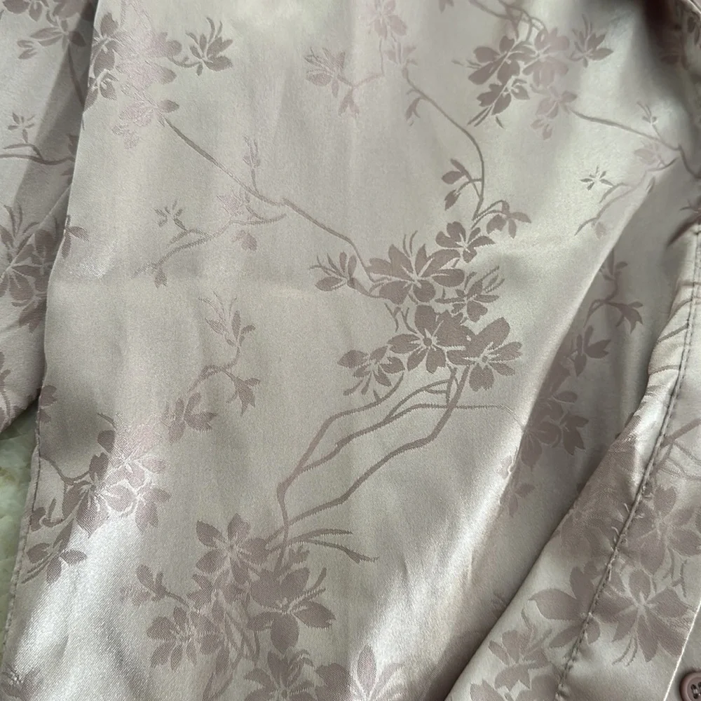 Blouse- Ocoa brand - Picture 3 of 3